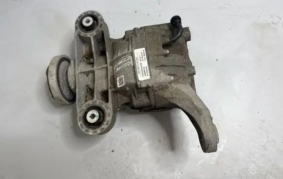Dodge Challenger Rear differential RDU195FE T03UG2676A4233