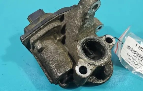 Renault Scenic III - Grand scenic III EGR valve 8201068965 IMPRK1432087