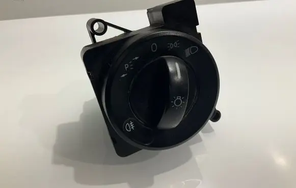 Mercedes-Benz Sprinter W906 Light switch A9065450504 ZGS002 374491