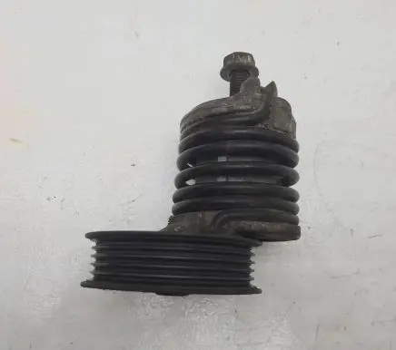 Audi A4 S4 B5 8D Alternator belt tensioner 