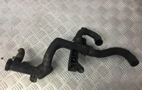 Peugeot 308 Engine coolant pipe/hose 9670254180