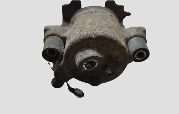 Volkswagen Golf V Front brake caliper