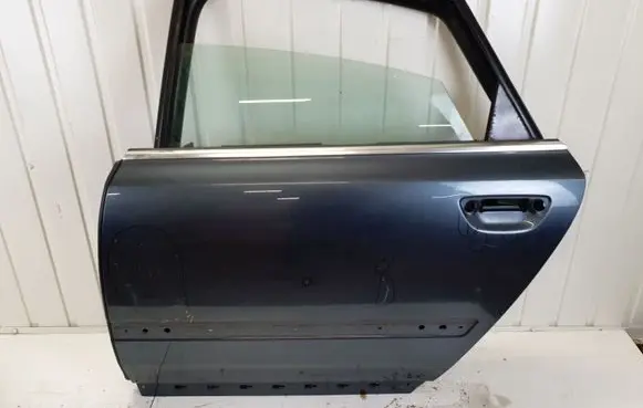 Audi A8 S8 D3 4E Rear door