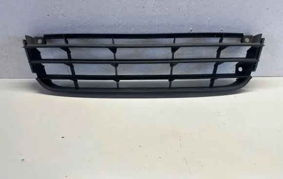 Volkswagen Touran I Front bumper lower grill 1T0853677 DNW14986 1T08536779B9