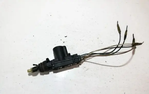 Hyundai Lantra II Central locking motor 