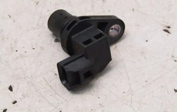 Mitsubishi Outlander Camshaft position sensor 1865A066