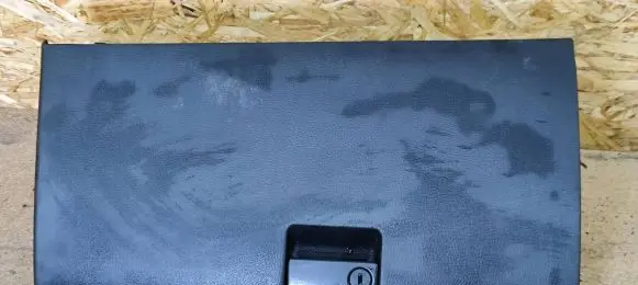 Mazda 6 Glove box lid/cover GJ6R64161