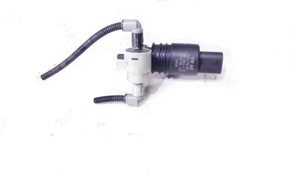 Skoda Fabia Mk2 (5J) Windscreen/windshield washer pump 1K6955651 3122789