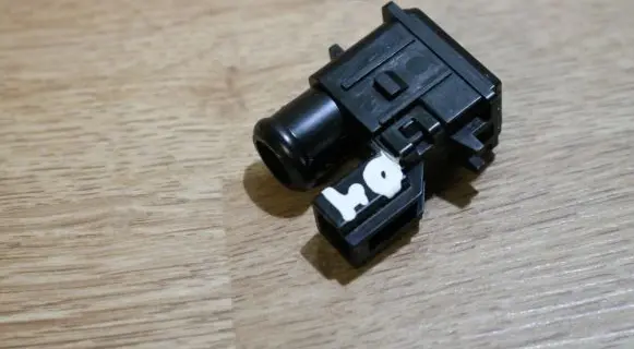 Toyota Avensis T250 Interior temperature sensor 077500