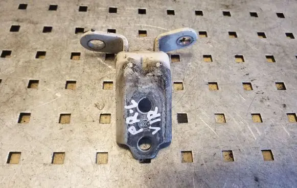 KIA Soul Front door upper hinge