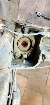 Nissan X-Trail T31 Rear wheel hub spindle/knuckle 