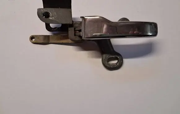 Mercedes-Benz COMPAKT W115 Rear door interior handle 1157660119