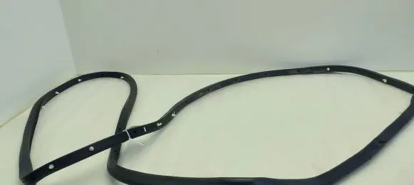 Rubber seal rear door