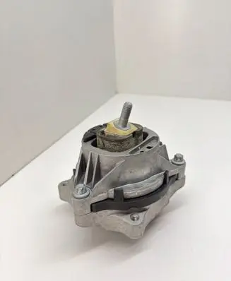 BMW 1 F20 F21 Engine mount bracket 6859407 310119 RQU120224