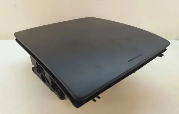 Volkswagen Touran I Glove box 1T1857921B
