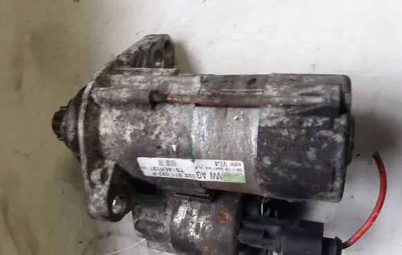 Volkswagen PASSAT B6 Starter motor
