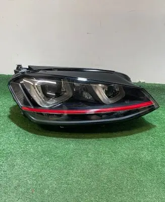 Volkswagen Golf VII Headlight/headlamp 5G1941044