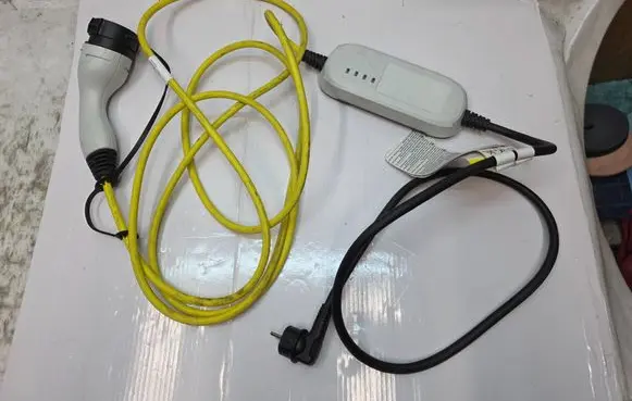 Audi A6 etron 85E Electric car charging cable 1EA971675AB 35432991
