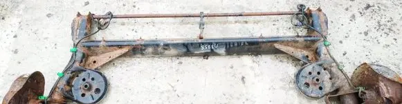 Volkswagen PASSAT B5 Rear subframe 