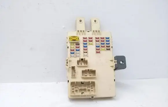 KIA Sportage Fuse module 919503W040