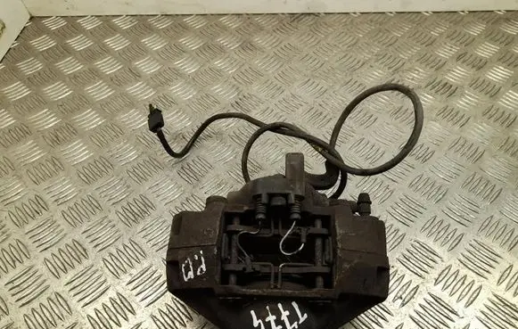 Mercedes-Benz S W126 Front brake caliper