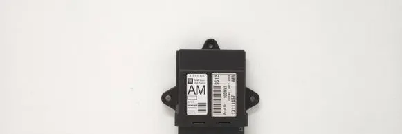 Opel Vectra C Door control unit/module 13111457 038368 10DNV7