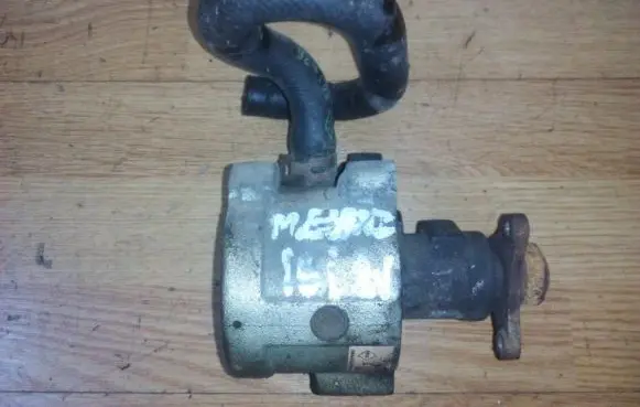 Renault Scenic I Power steering pump 7700840106 26046186