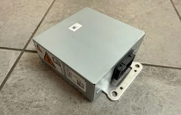 Ford Ranger IV Voltage converter inverter N1WT19J254DD