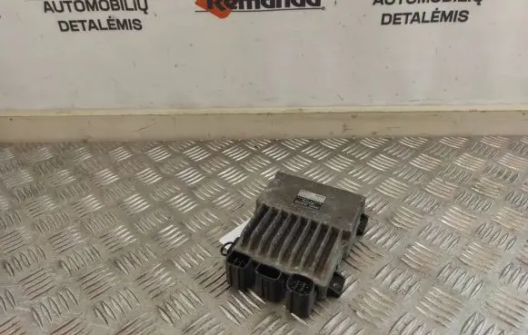 Toyota Auris 150 Fuel injection control unit/module 8987120070 1310001371