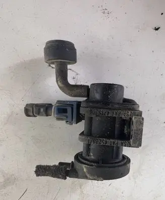 Opel Frontera B Turbo solenoid valve 4522371
