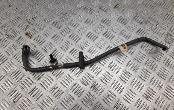 Ford Mustang VI Fuel line pipe FR3C9J280AF BU9F972BA