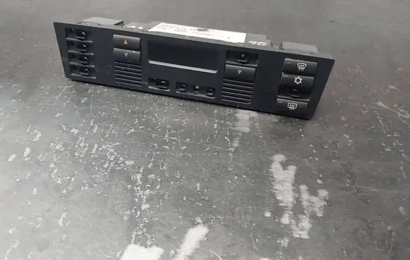 BMW 5 E39 Climate control/heater control trim 6916641 64116916641