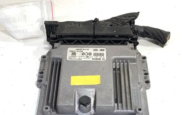 Hyundai Tucson TL Engine control unit/module ECU 391402ABB0