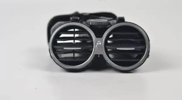 Volkswagen Golf Plus Dash center air vent grill 5M0819062