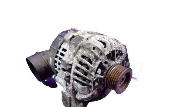 BMW 5 E39 Generator/alternator 