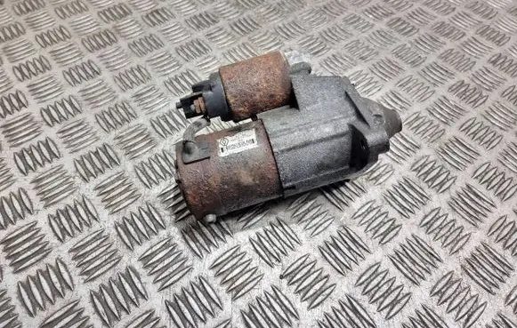 Nissan Note (E11) Starter motor M000T87881 E729 8200584675A