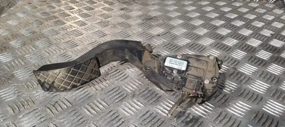 Audi A6 S6 C5 4B Accelerator throttle pedal 6PV00837603