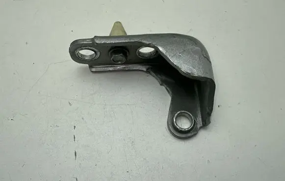 Ford Mustang VI Front door upper hinge 22801110