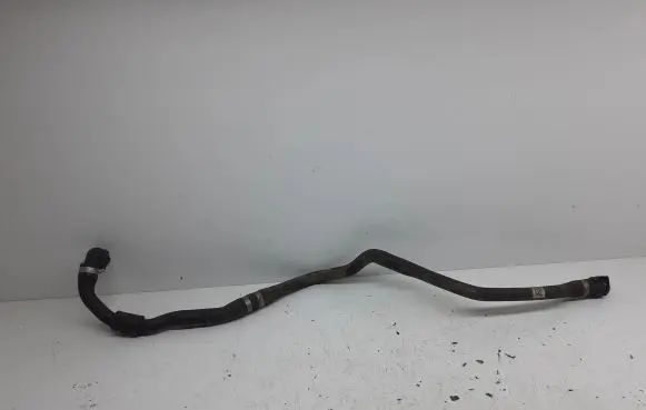 BMW 5 G30 G31 Engine coolant pipe/hose