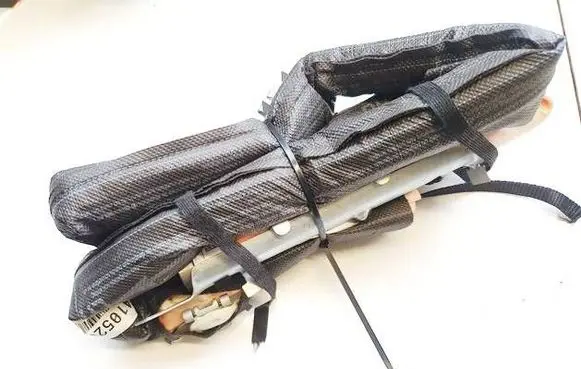Roof airbag