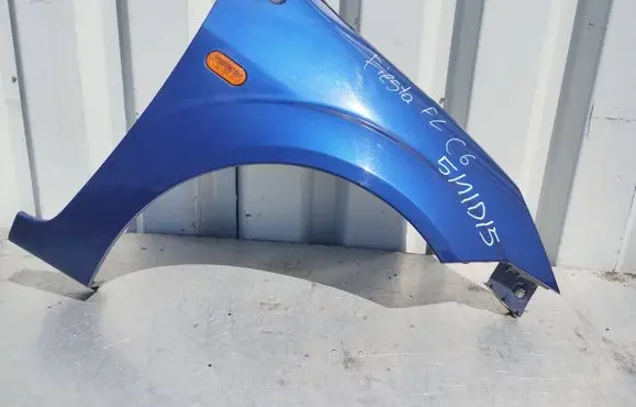Ford Fiesta Fender 51D5