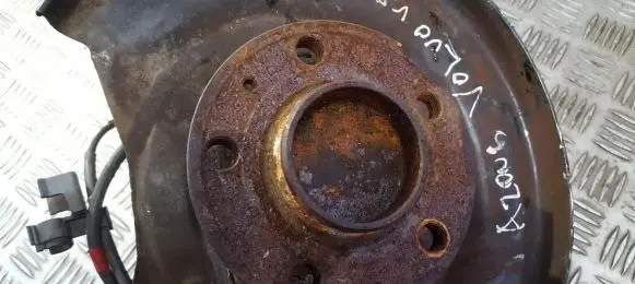 Volvo S80 Rear wheel hub