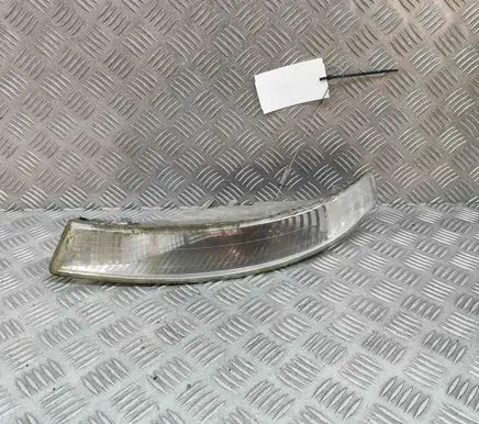 Nissan Primastar Front indicator light 8200402983