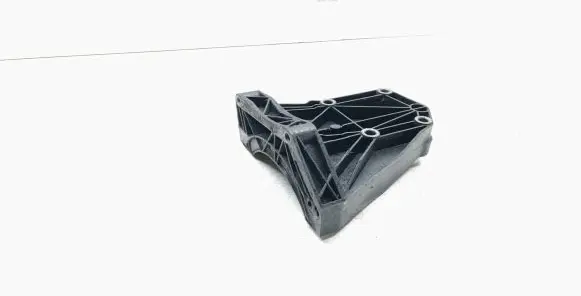 BMW 5 E60 E61 Generator/alternator bracket 7792202 64557792202