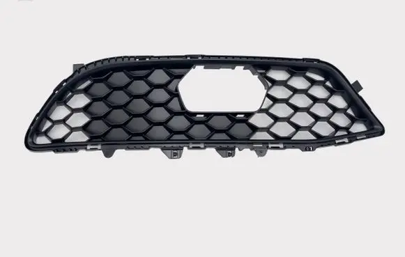 Alfa Romeo Giulia Front bumper lower grill 156119012 156107965