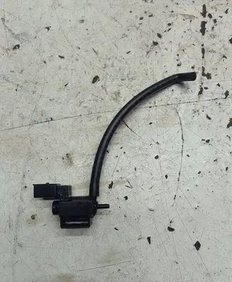 Volkswagen Touareg II Turbo solenoid valve 722880