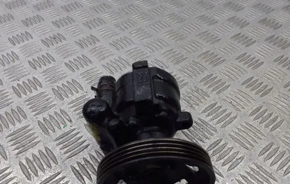 Renault Clio II Electric power steering pump 7700840105