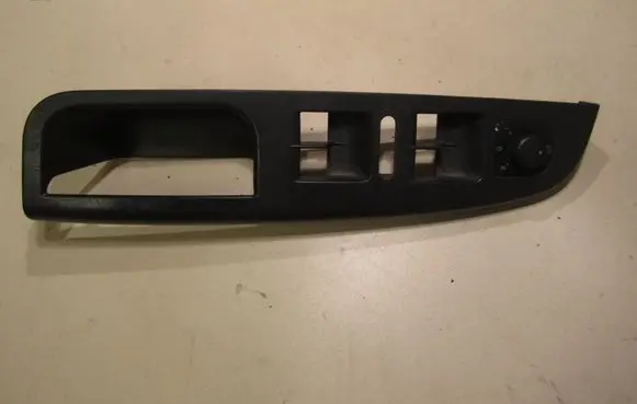 Volkswagen Golf V Front door window switch trim 1K4868049B