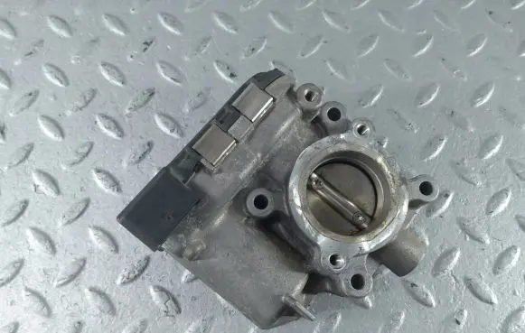 Mercedes-Benz A W177 Throttle valve A2821410200 2821410200
