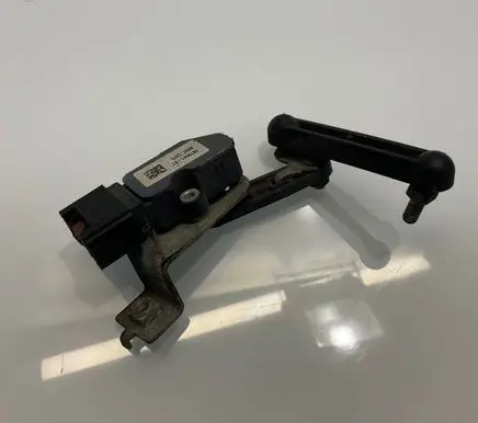 BMW X5 G05 Headlight/headlamp level sensor 6879441